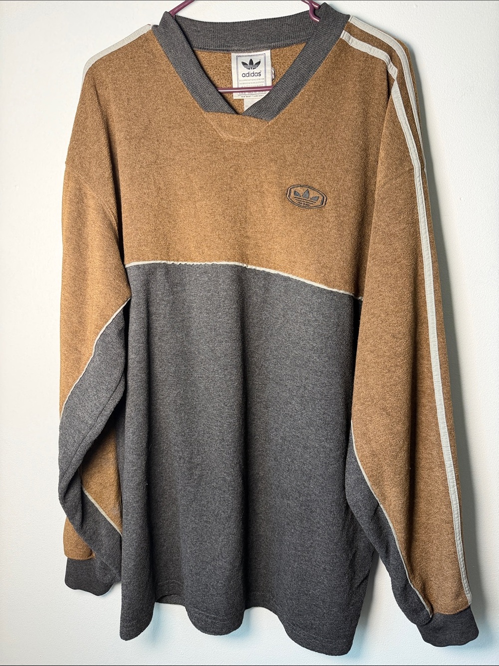adidas Men’s Two-Tone Brown & Gray Crewneck Sweater XL